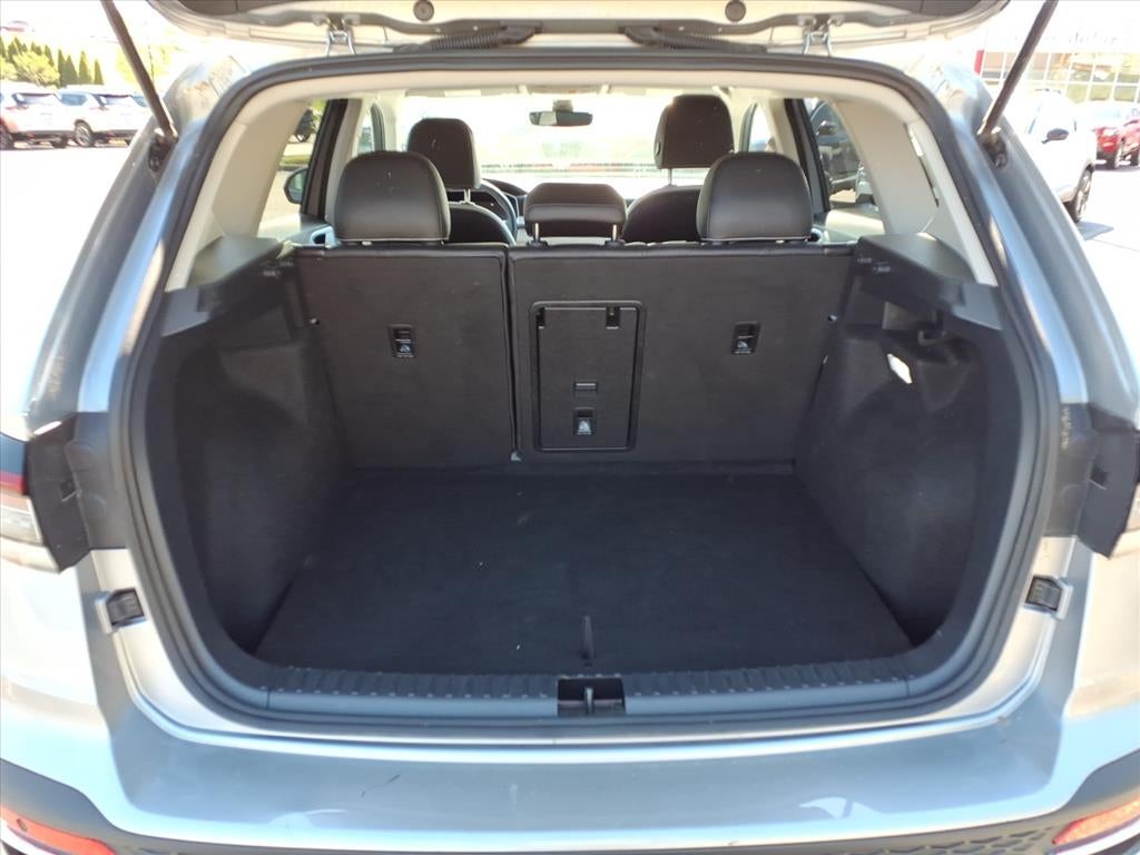 2025 Volkswagen Taos SE