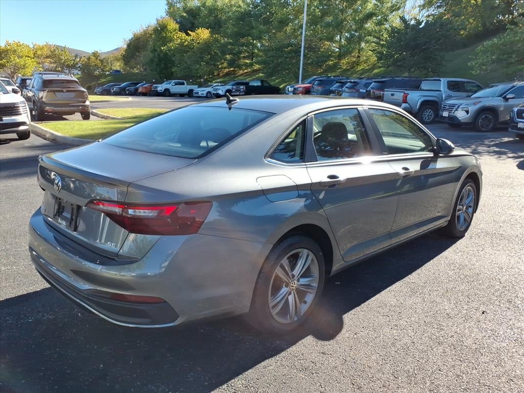 2024 Volkswagen Jetta SE