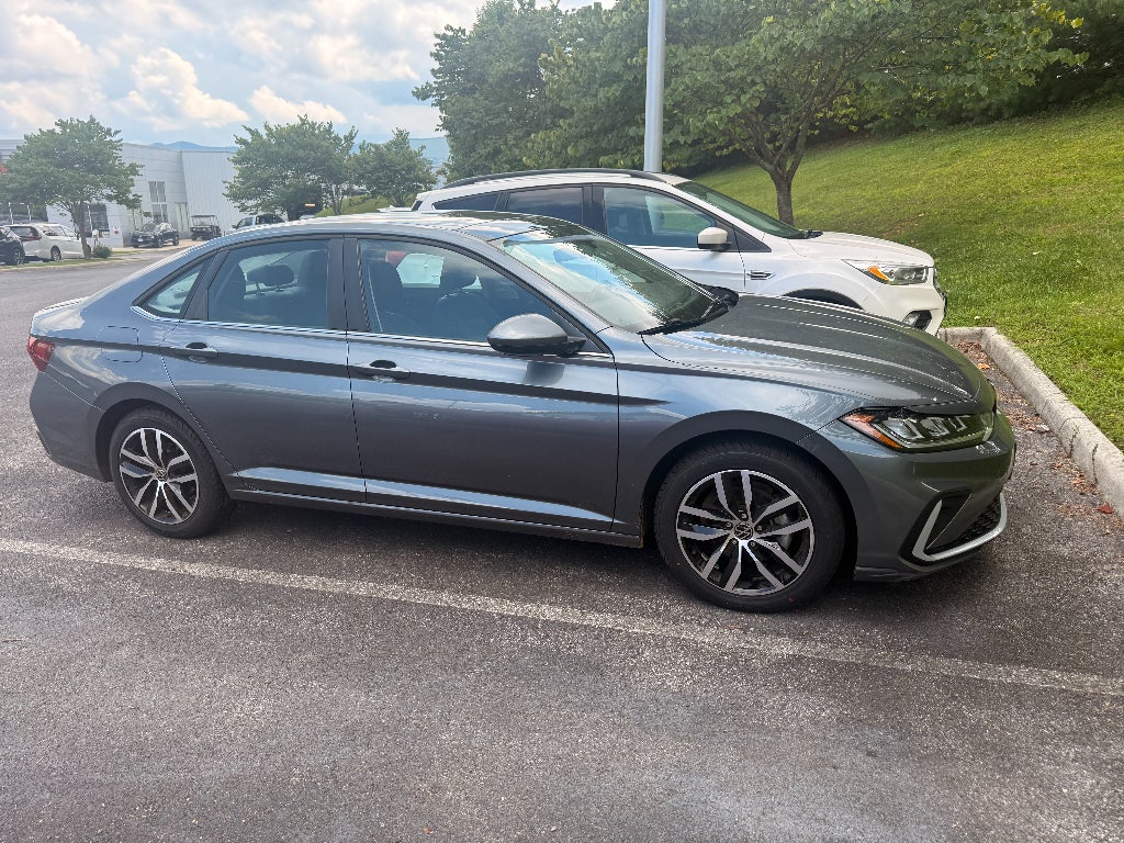 2025 Volkswagen Jetta SE
