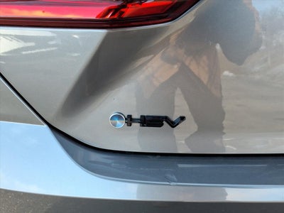 2025 Toyota Camry Hybrid SE