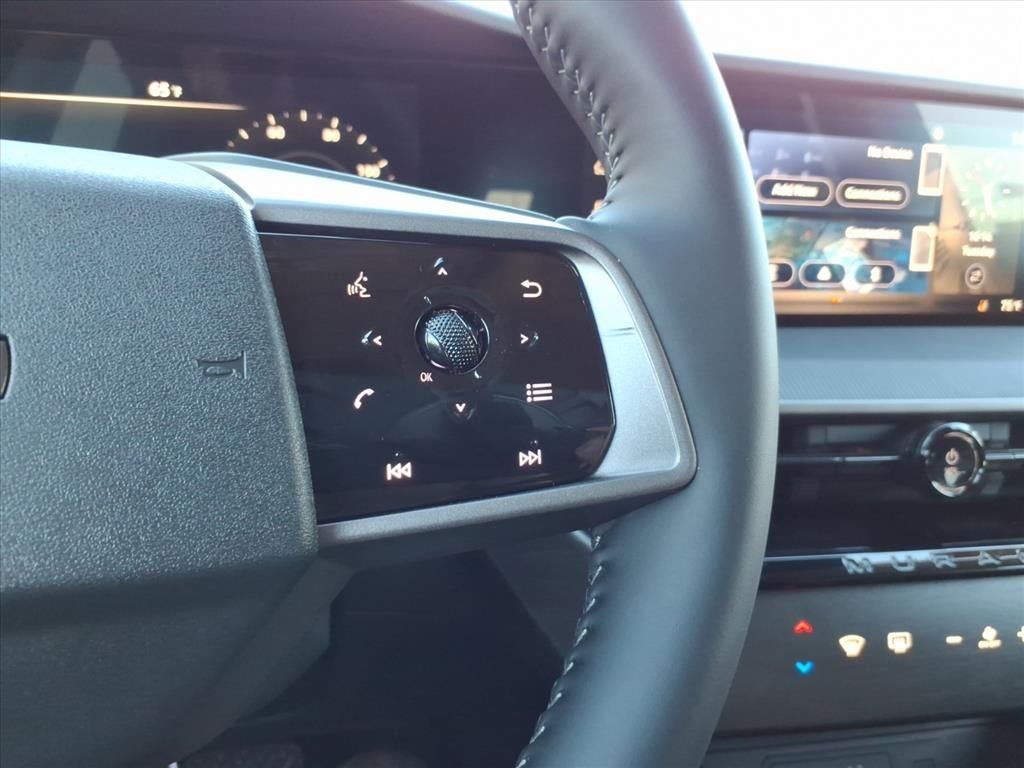 2025 Nissan Murano SV