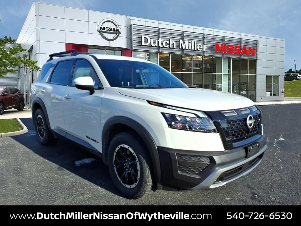 2025 Nissan Pathfinder Rock Creek®