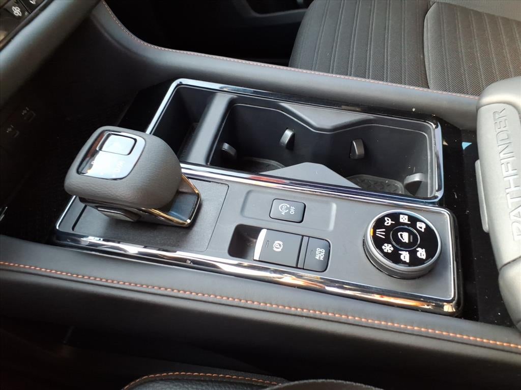 2025 Nissan Pathfinder Rock Creek®