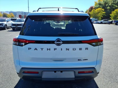 2026 Nissan Pathfinder SL