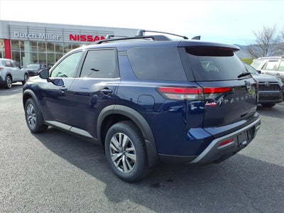 2026 Nissan Pathfinder SL