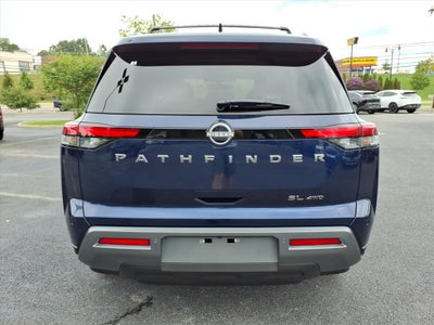 2026 Nissan Pathfinder SL