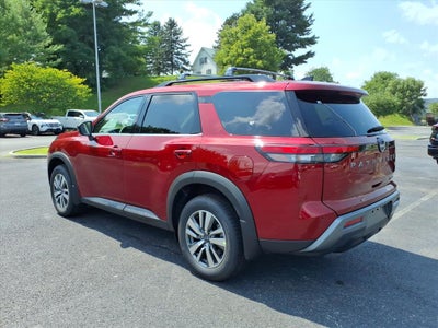 2026 Nissan Pathfinder SL