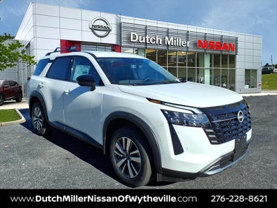 2026 Nissan Pathfinder SL
