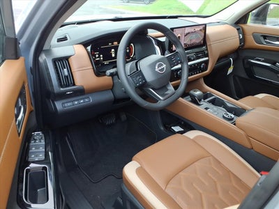 2026 Nissan Pathfinder Platinum
