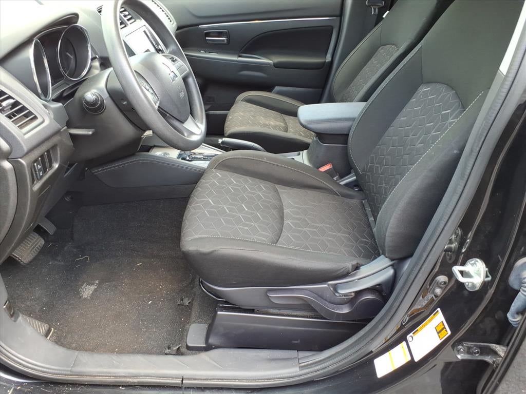 2024 Mitsubishi Outlander Sport S