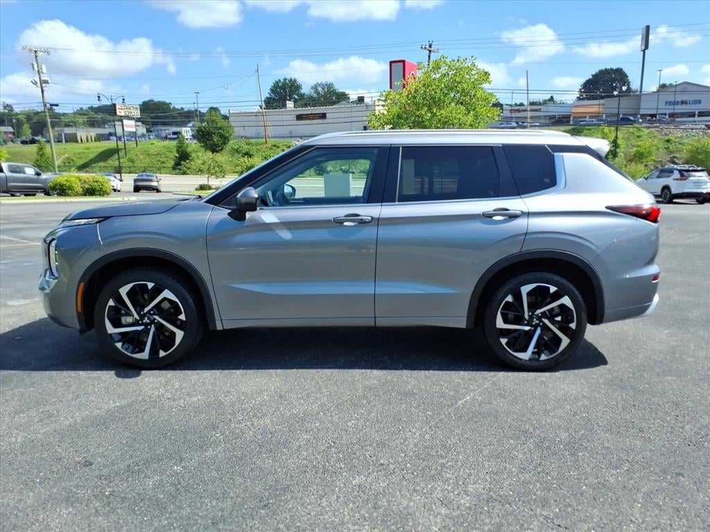 2024 Mitsubishi Outlander SEL