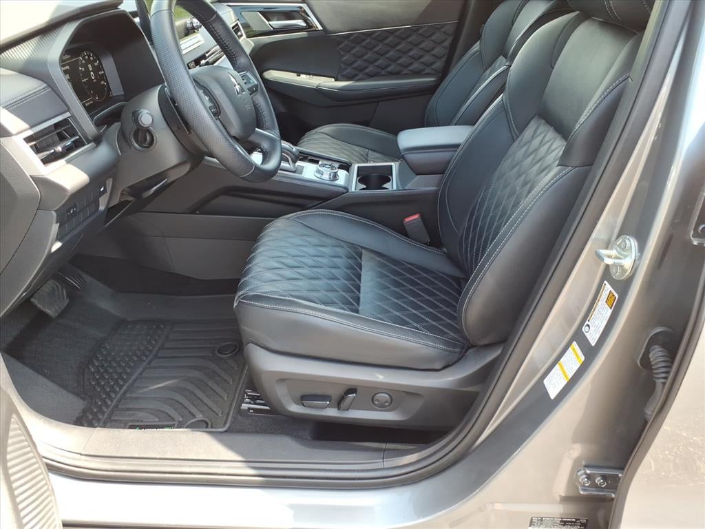 2024 Mitsubishi Outlander SEL