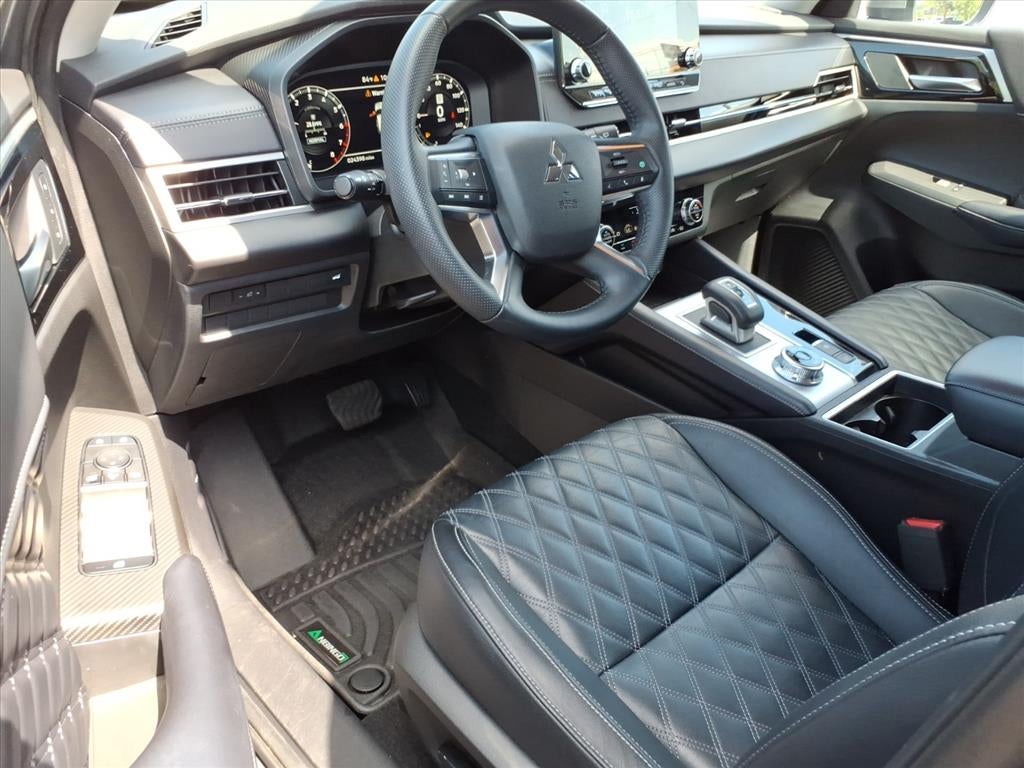 2024 Mitsubishi Outlander SEL