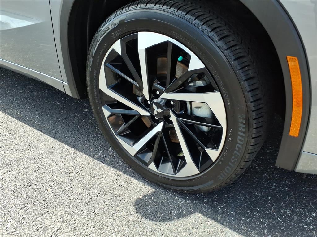 2024 Mitsubishi Outlander SEL