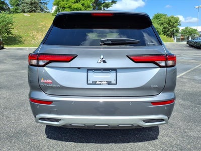 2024 Mitsubishi Outlander SEL