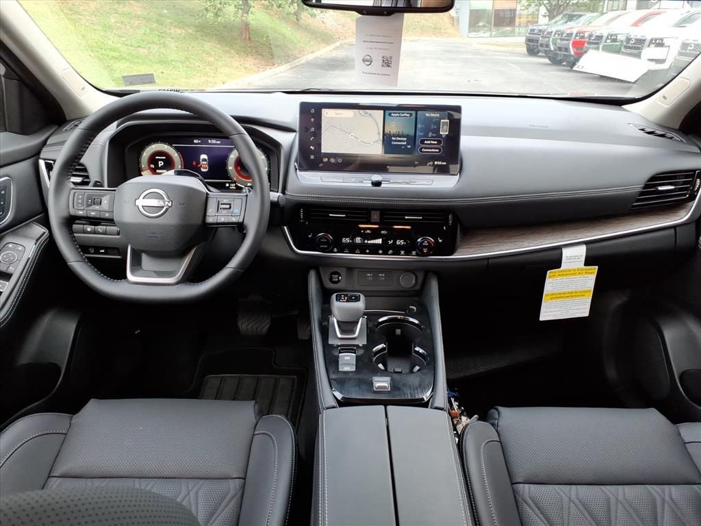 2025 Nissan Rogue Platinum