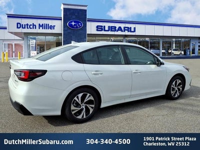 2025 Subaru LEGACY Premium