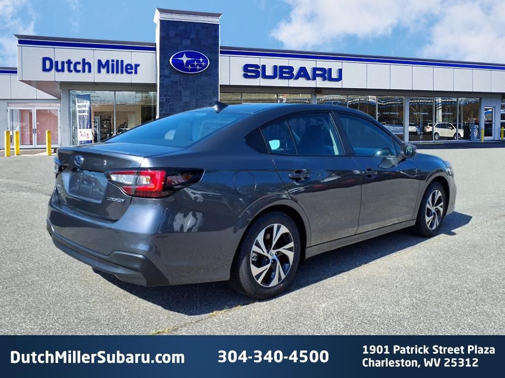 2025 Subaru LEGACY Premium