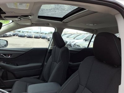 2025 Subaru LEGACY Premium