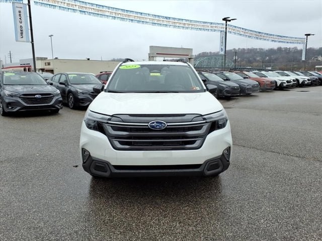 2025 Subaru FORESTER Limited Hybrid