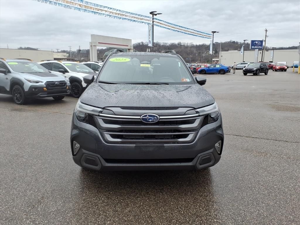 2025 Subaru FORESTER Limited Hybrid