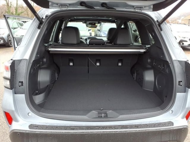 2025 Subaru FORESTER Limited Hybrid