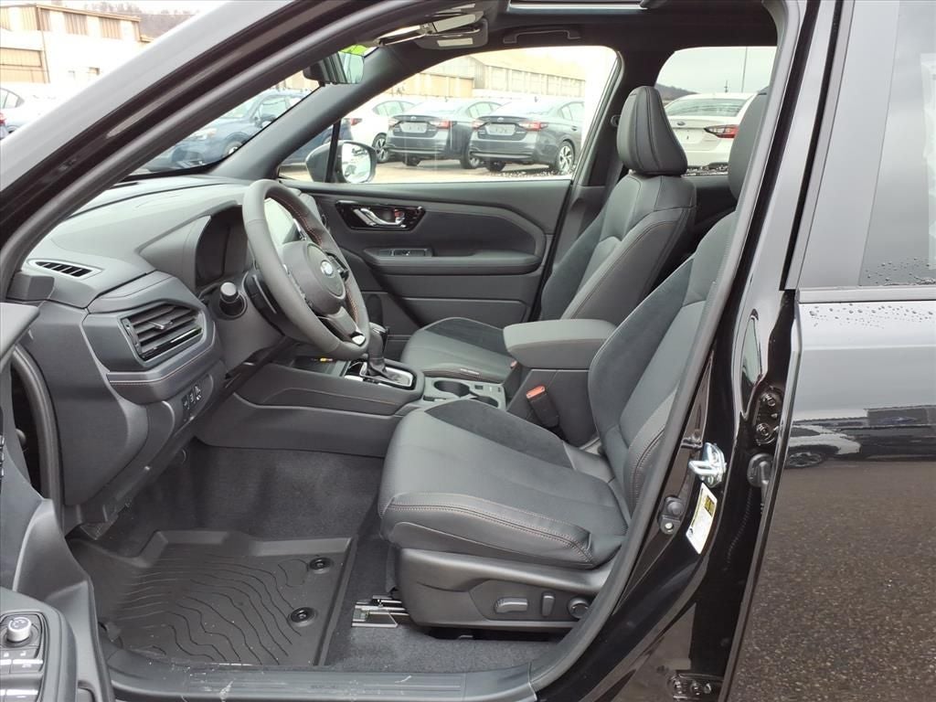 2025 Subaru FORESTER Touring Hybrid