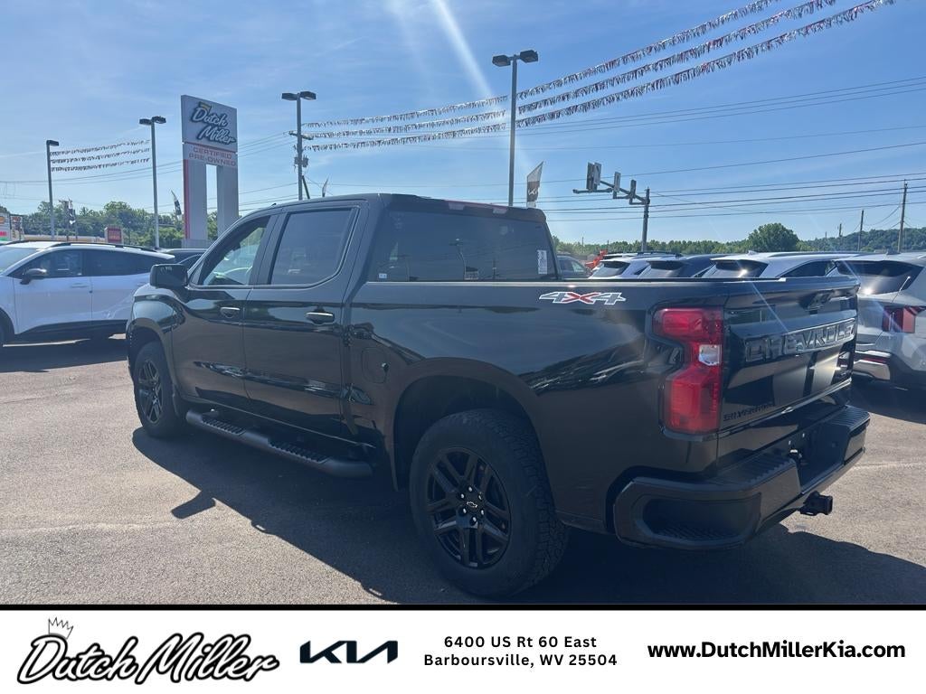 2024 Chevrolet Silverado Custom