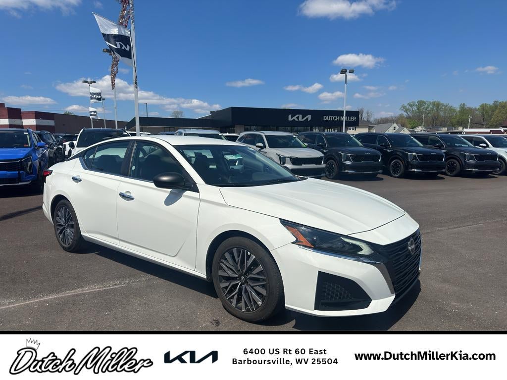 2025 Nissan Altima SV