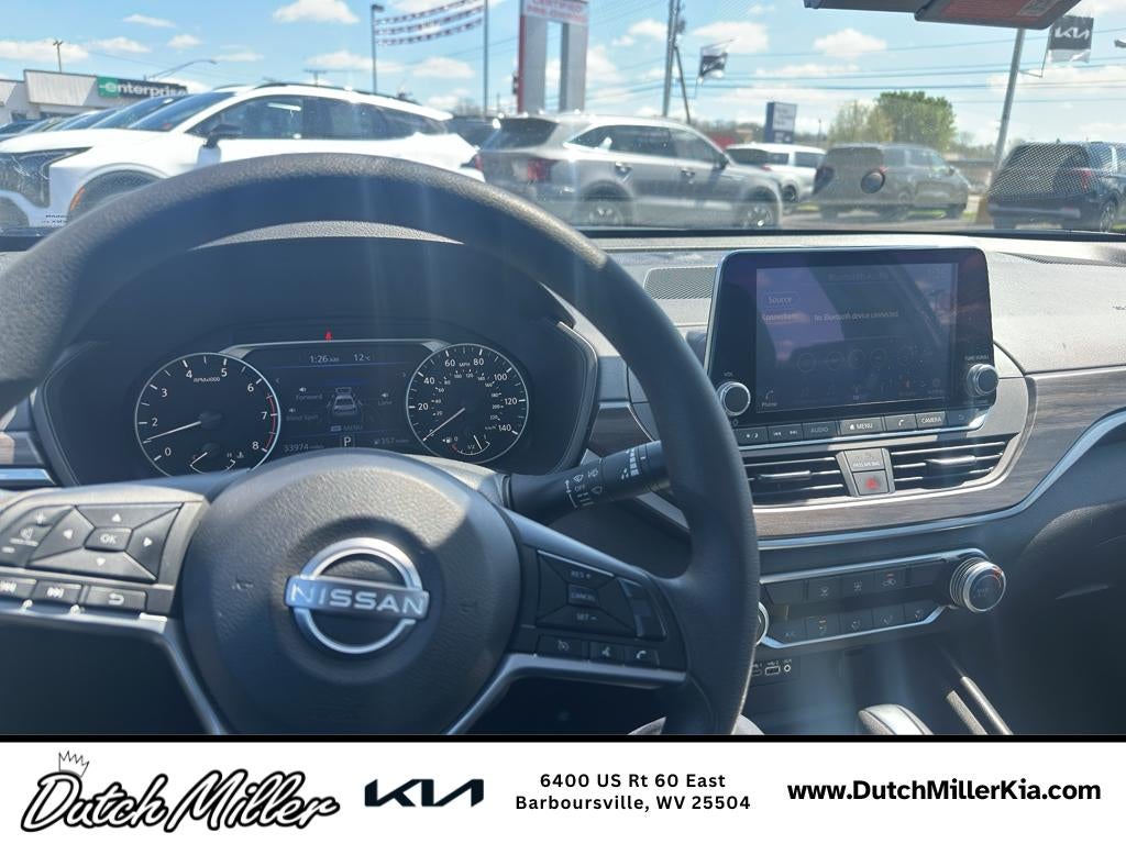 2025 Nissan Altima SV