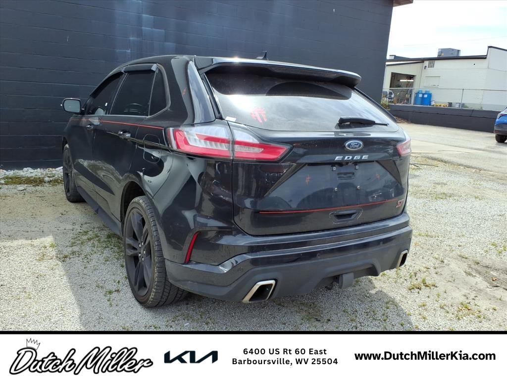 2021 Ford Edge ST