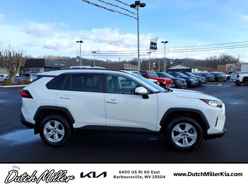 2021 Toyota RAV4 XLE