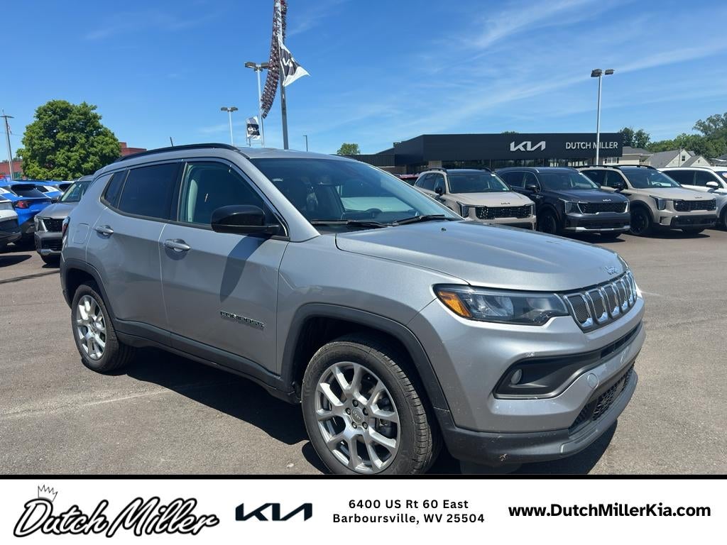 2022 Jeep Compass Latitude Lux