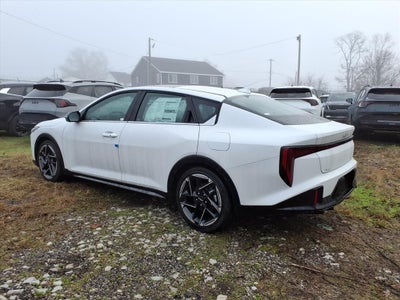 2025 Kia K4 GT-Line