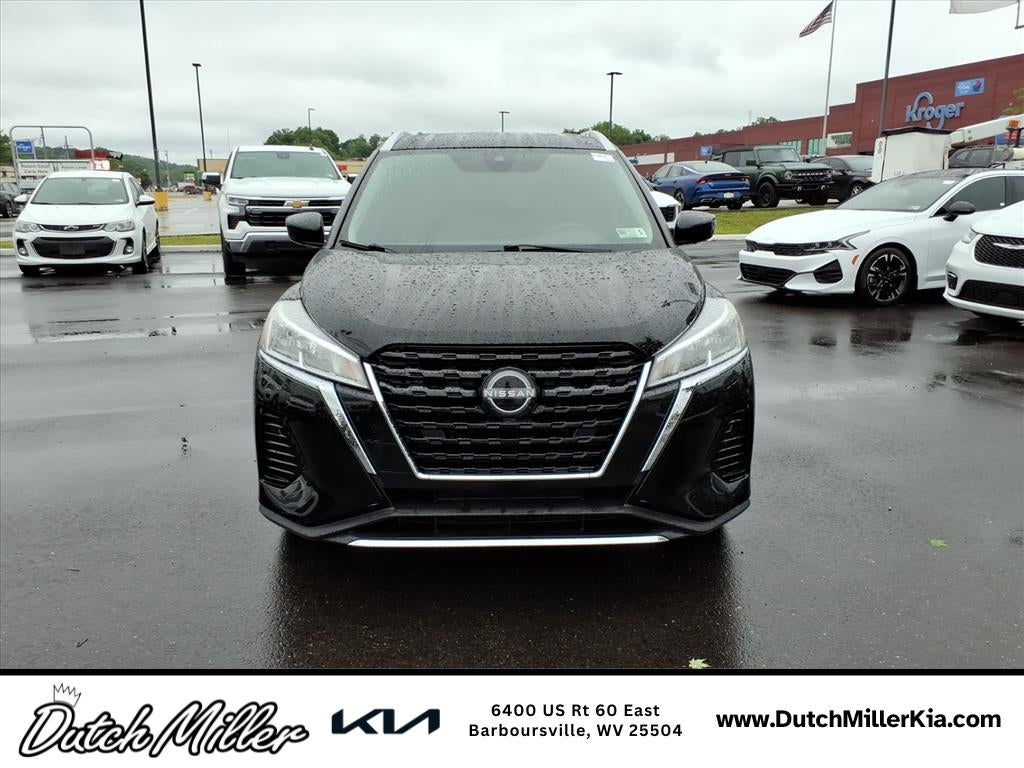 2022 Nissan Kicks SV