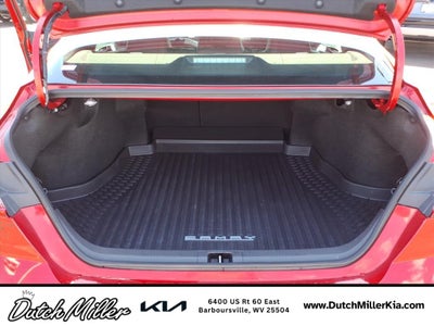 2025 Toyota Camry Hybrid SE