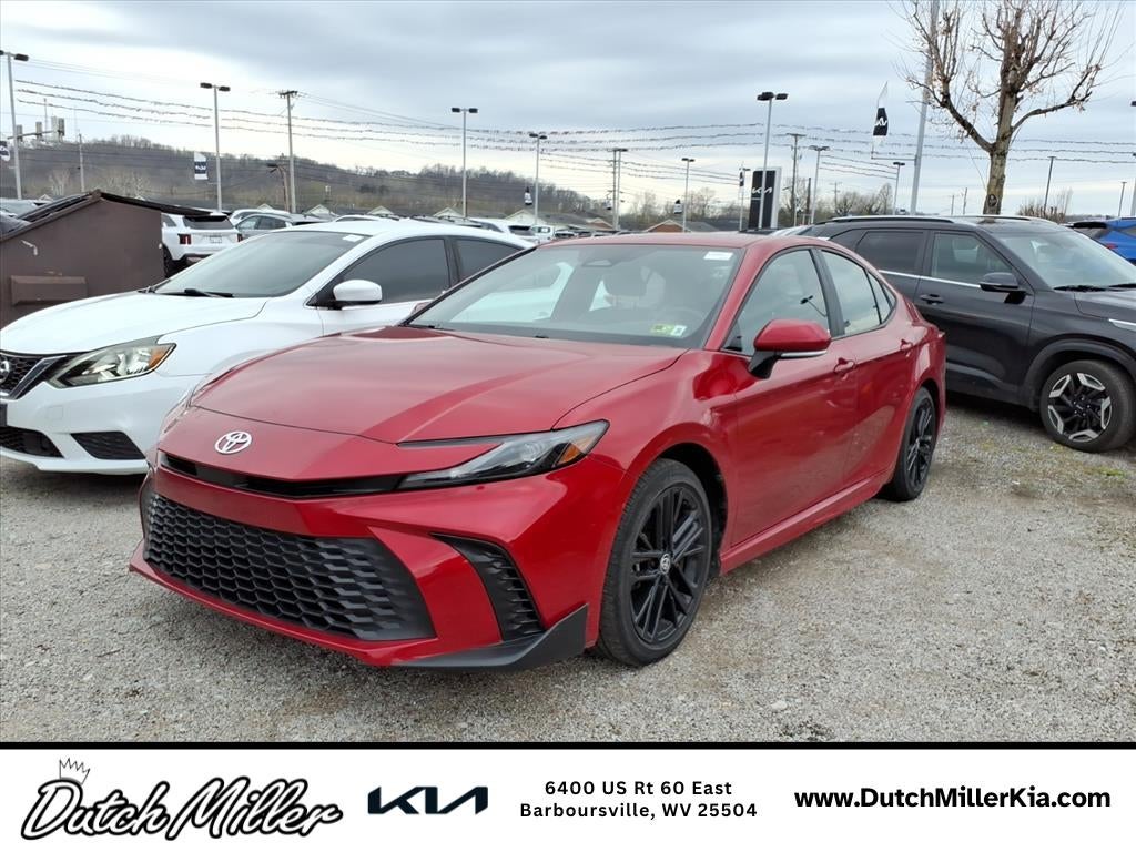 2025 Toyota Camry Hybrid SE