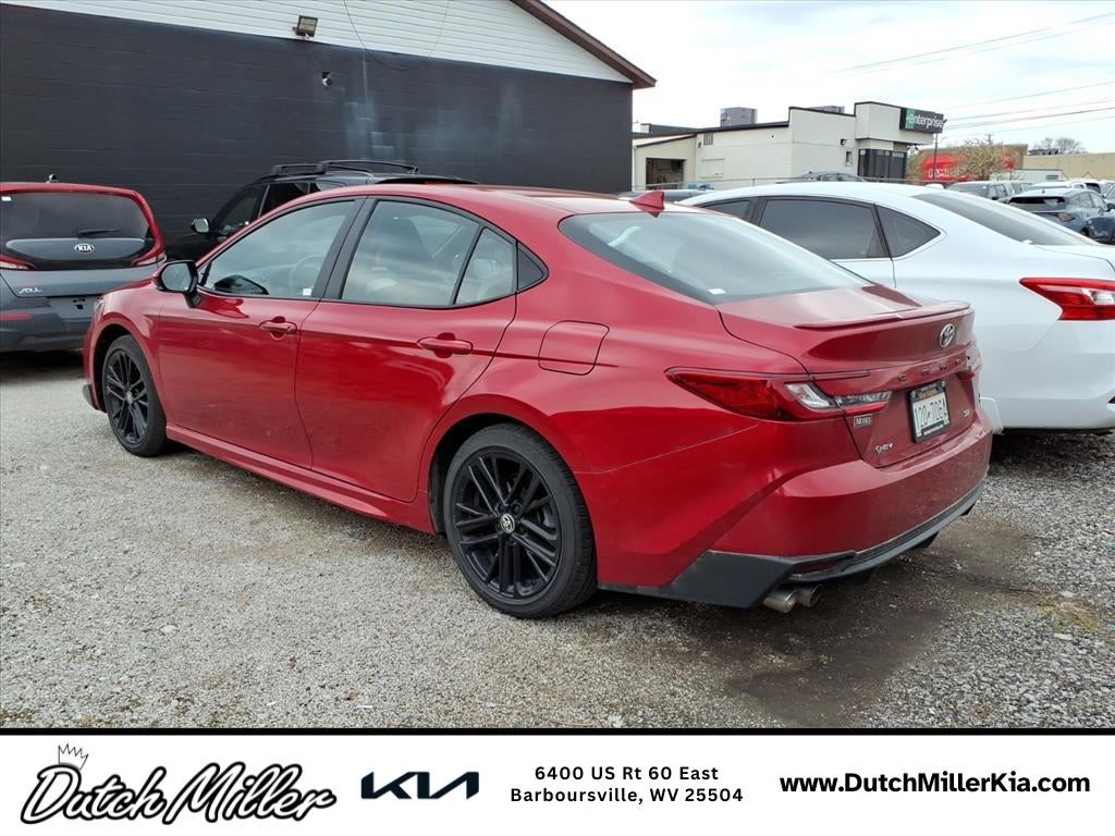 2025 Toyota Camry Hybrid SE