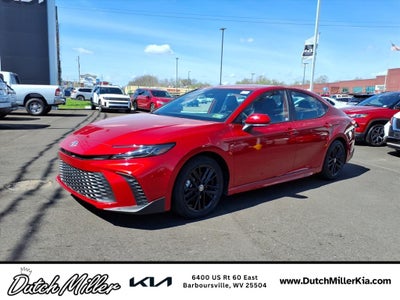 2025 Toyota Camry Hybrid SE