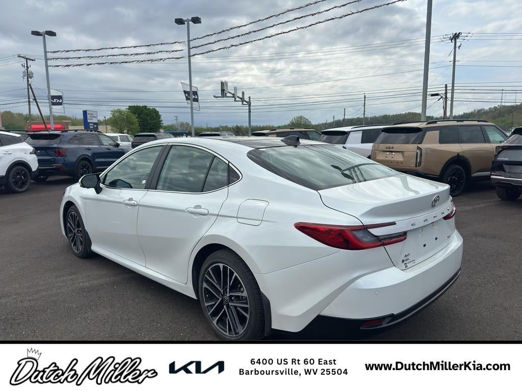 2025 Toyota Camry Hybrid XLE