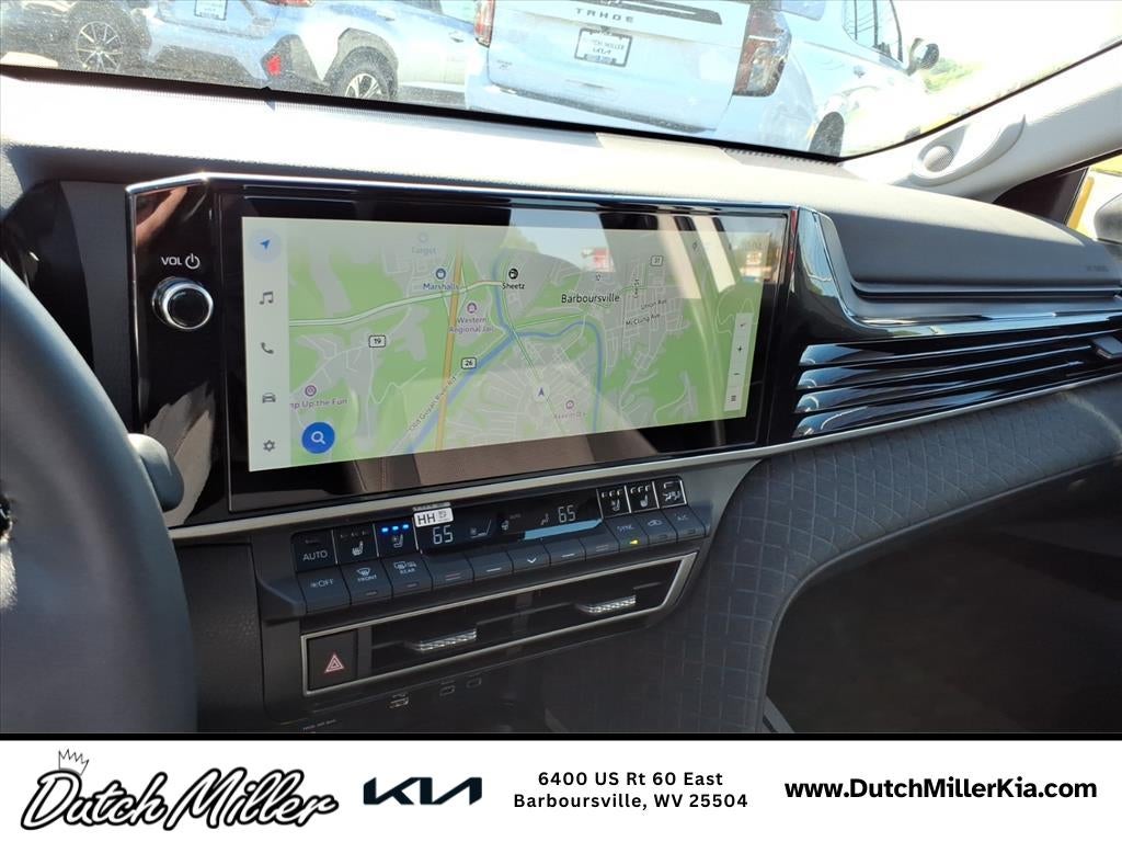 2025 Toyota Camry Hybrid XLE