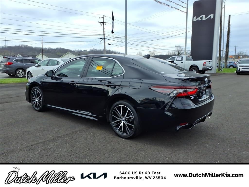 2023 Toyota Camry SE