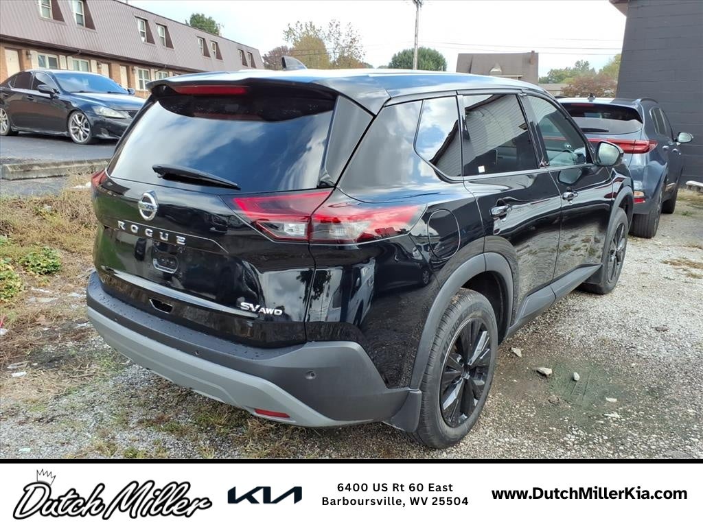 2021 Nissan Rogue SV