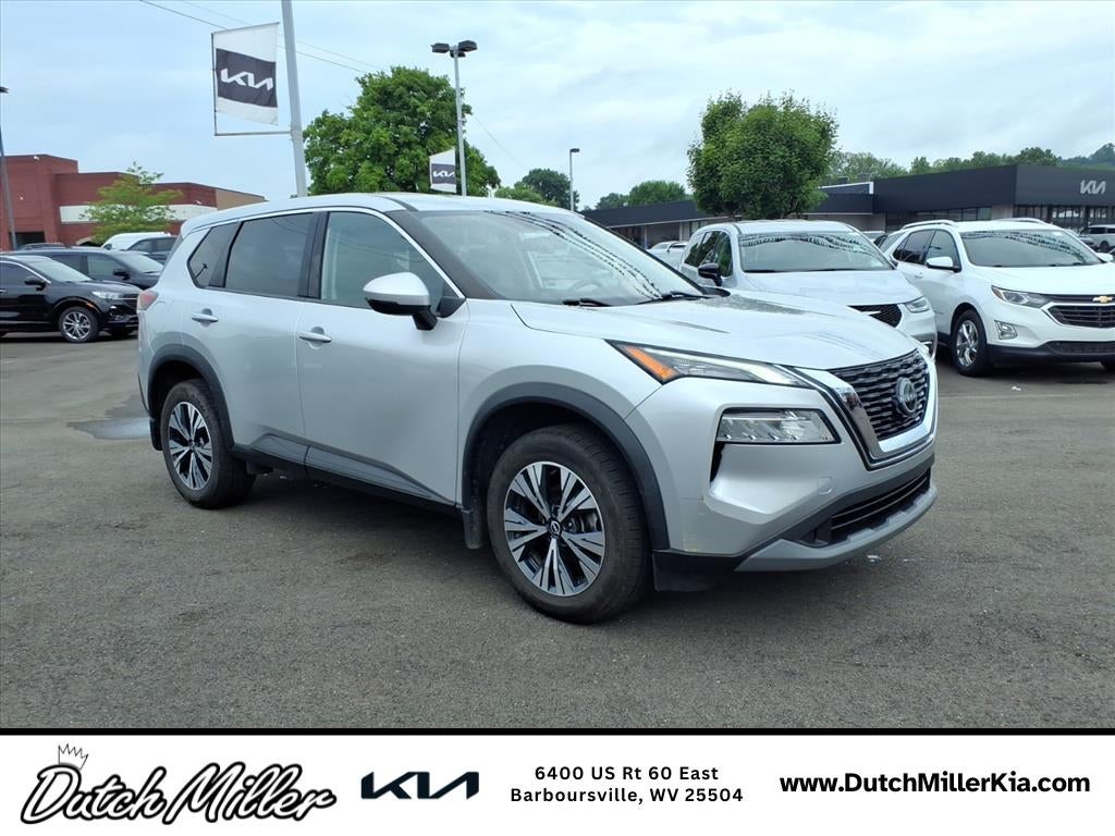 2022 Nissan Rogue SV