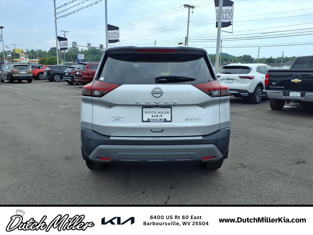 2022 Nissan Rogue SV