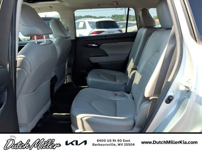 2022 Toyota Highlander XLE