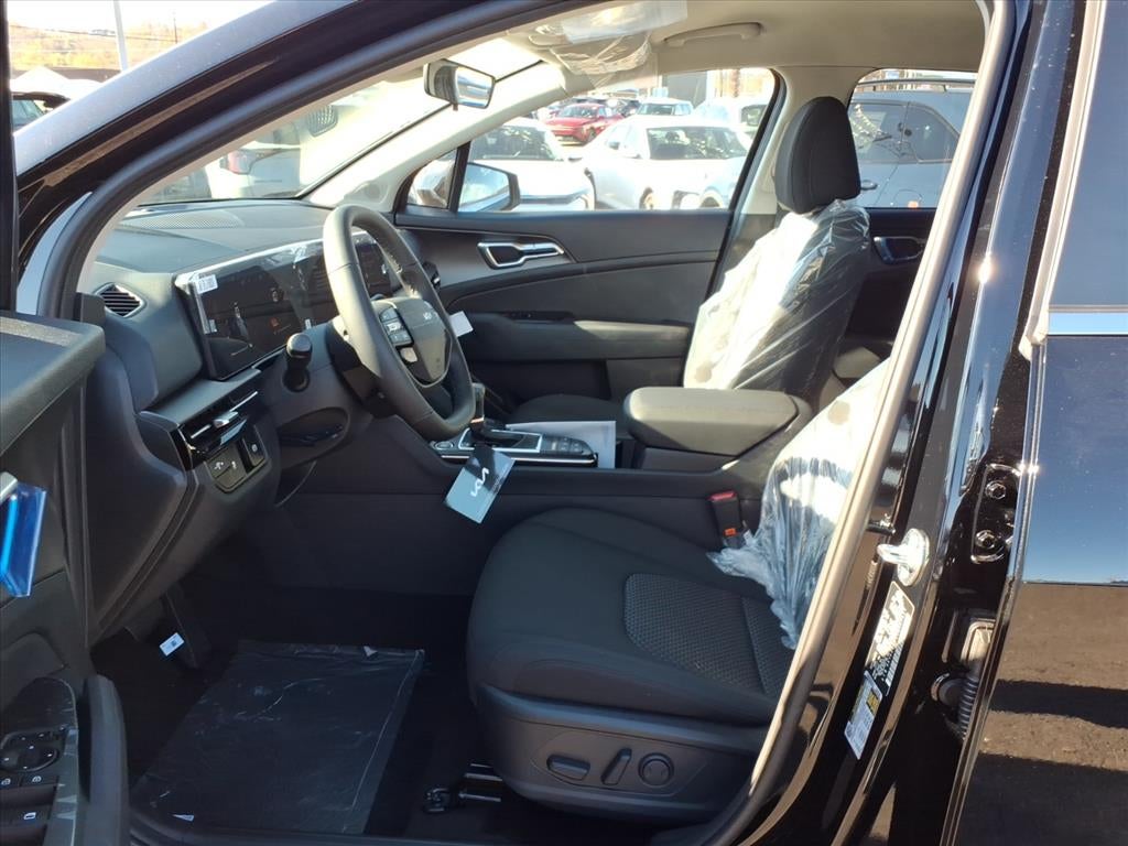 2027 Kia Sportage LX