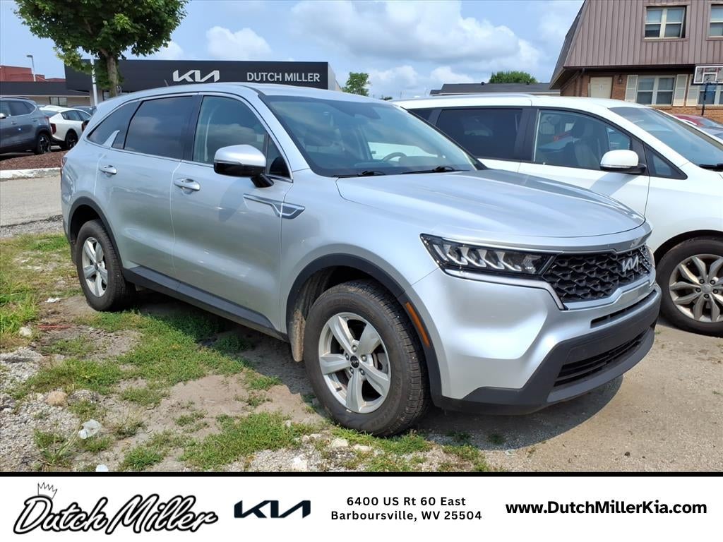 2022 Kia Sorento LX