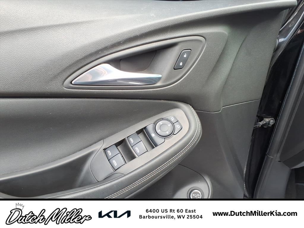 2022 Buick Encore GX Select