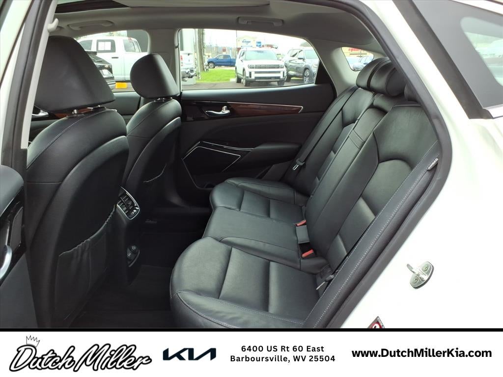 2017 Kia Cadenza Premium